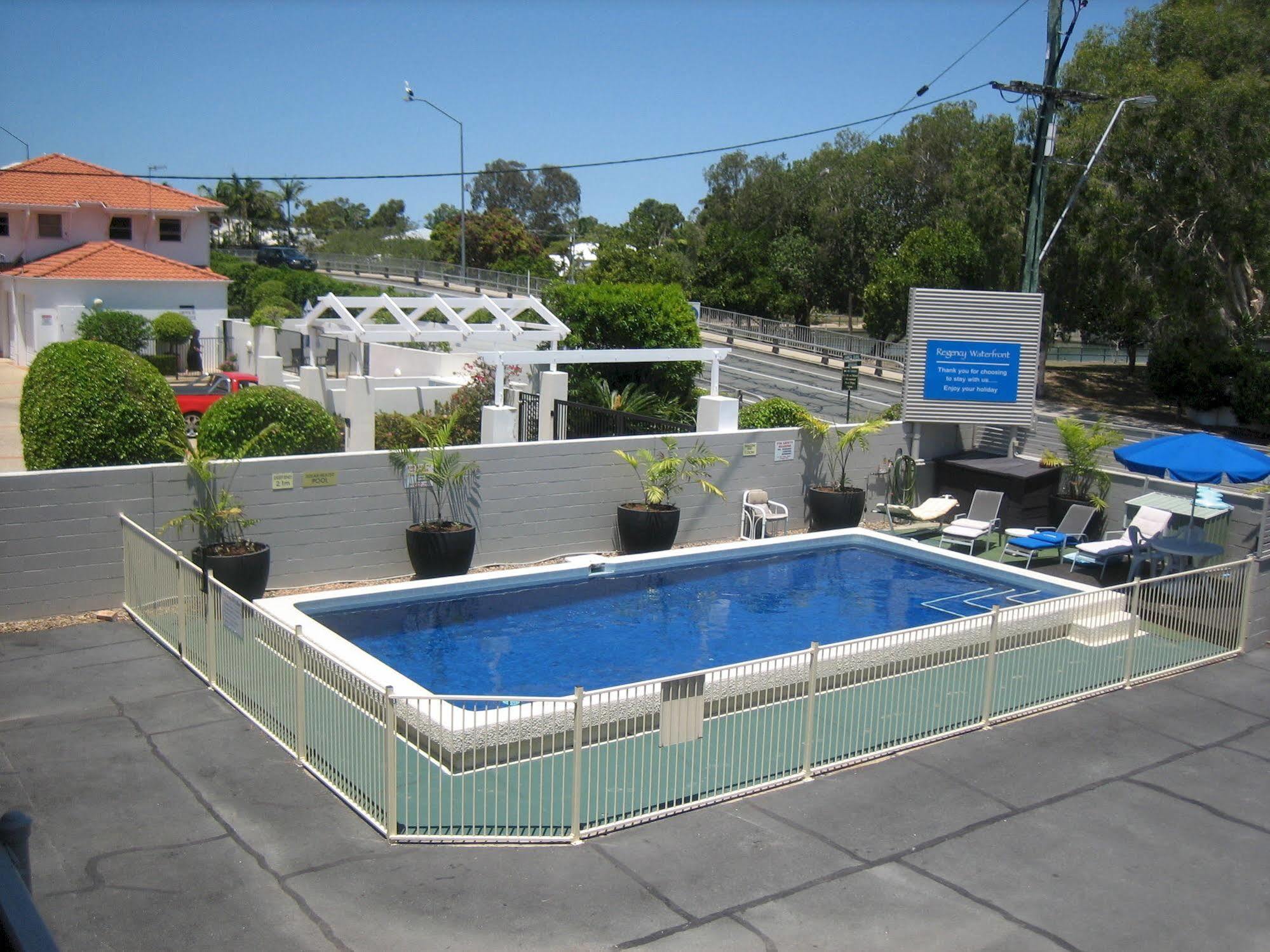 Regency Waterfront Noosa Aparthotel Noosaville Exteriör bild